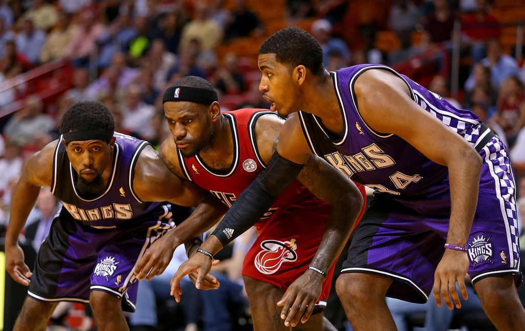 NBA精彩瞬间回顾，热血沸腾的瞬间回顾