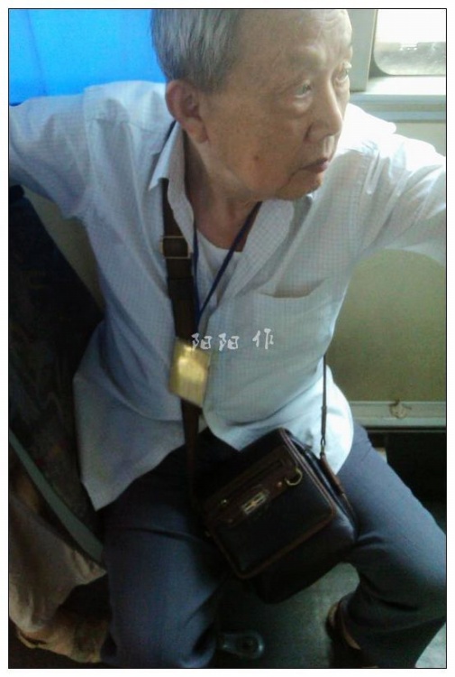 恋老日记更新，小巷独特味道的情感记录